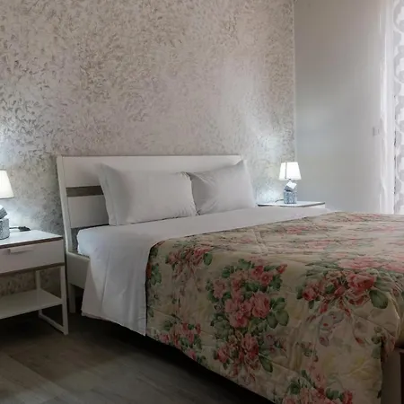 Apartamento Nick & Santo's Holiday Homes R