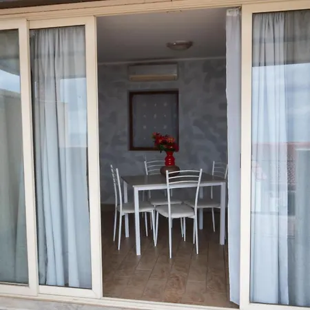 Apartamento Nick & Santo's Holiday Homes R *